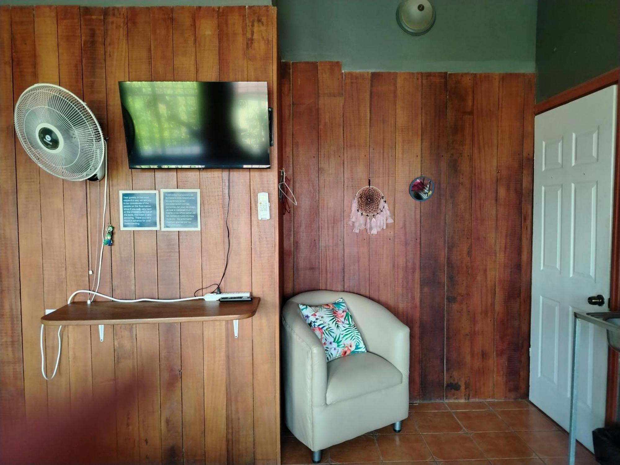 Sura House Corcovado Surinico Room With Ac Puerto Jimenez Exterior photo